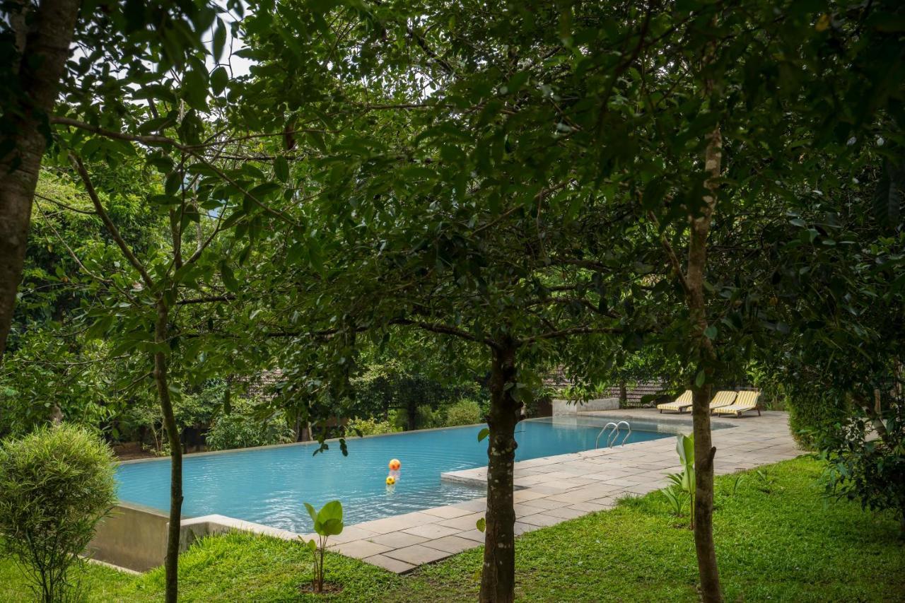Klov Resort & Spa วายานาด ภายนอก รูปภาพ